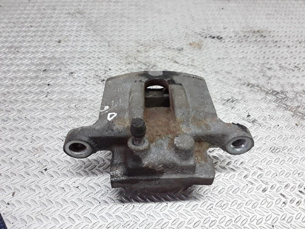 Rear brake caliper – Mitsubishi Lancer Evolution X (2008-2014)