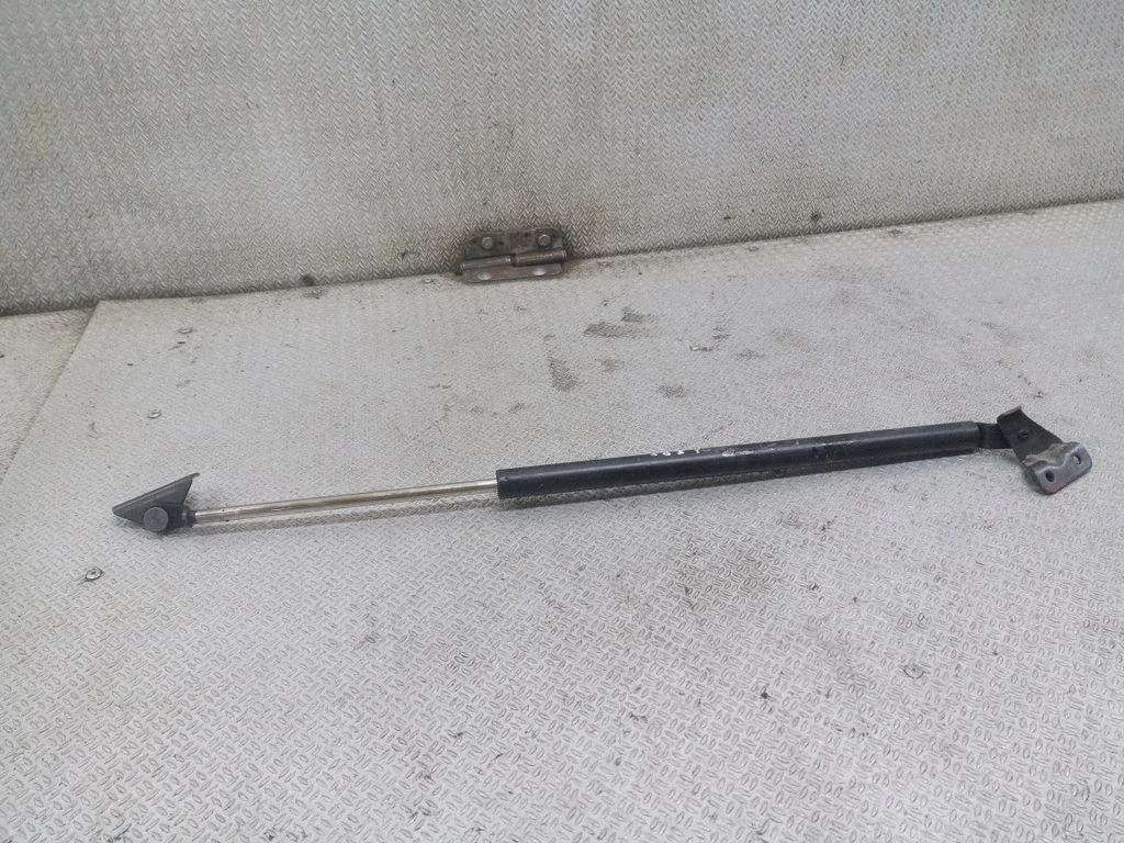 Tailgate/trunk strut/damper – Opel Agila A (2000-2007)