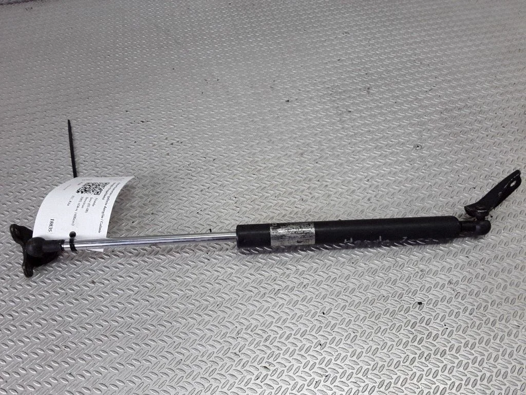 Tailgate/trunk strut/damper – Honda Jazz (2002-2008)
