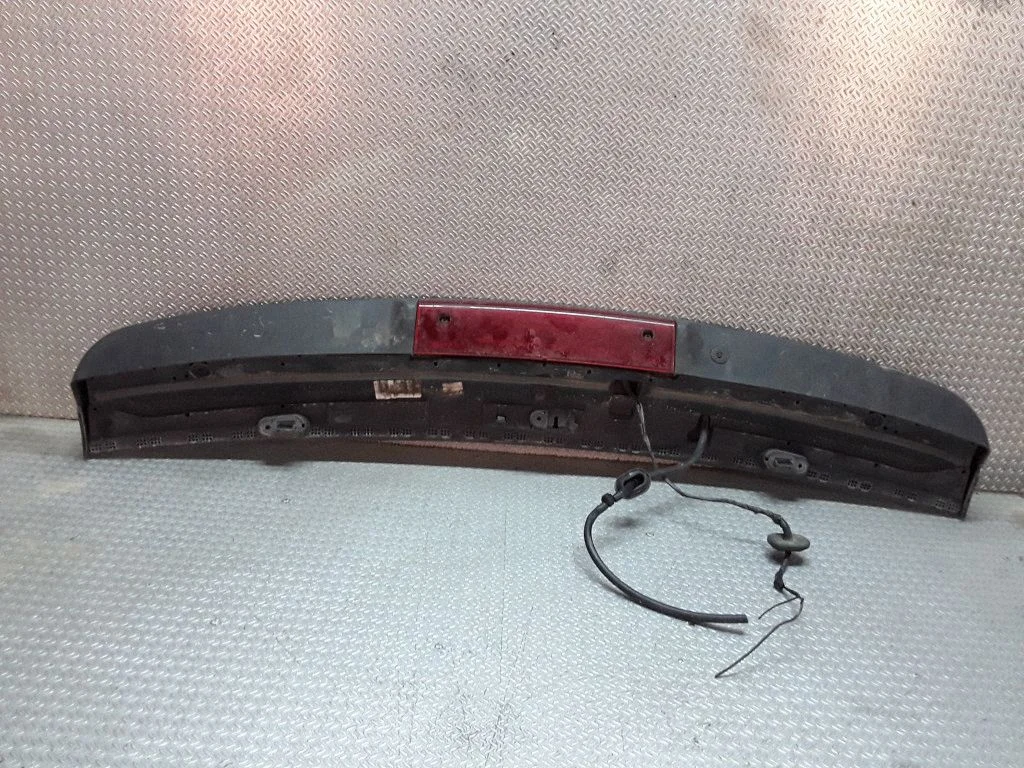 Rear window tailgate spoiler – Ford Focus C-MAX (2003-2010)