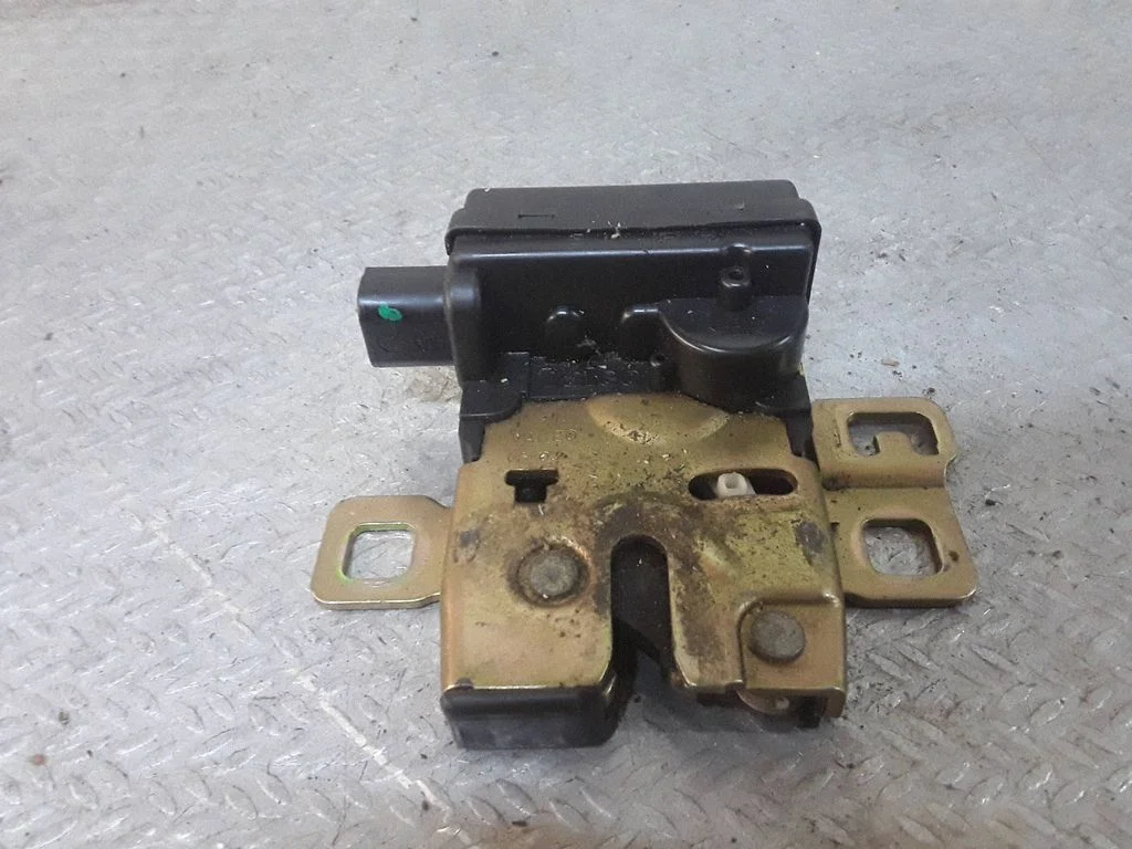 Tailgate/trunk/boot lock/catch/latch – Mini One - Cooper R50 - 53 (2001-2006)