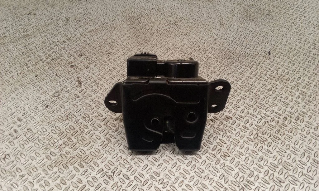 Tailgate/trunk/boot lock/catch/latch – KIA Carens II (2007-2012)