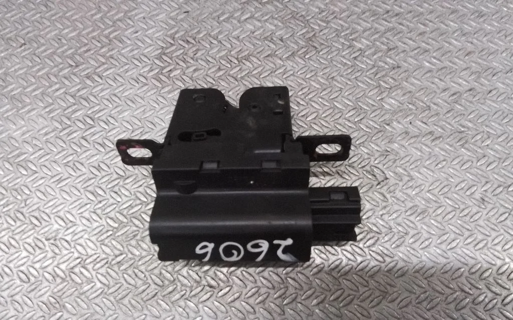 Tailgate/trunk/boot lock/catch/latch – Peugeot 308 (2007-2013)