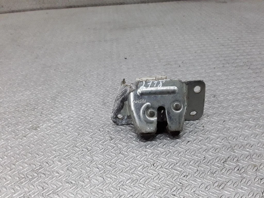 Tailgate/trunk/boot lock/catch/latch – Mitsubishi Lancer (2003-2007)