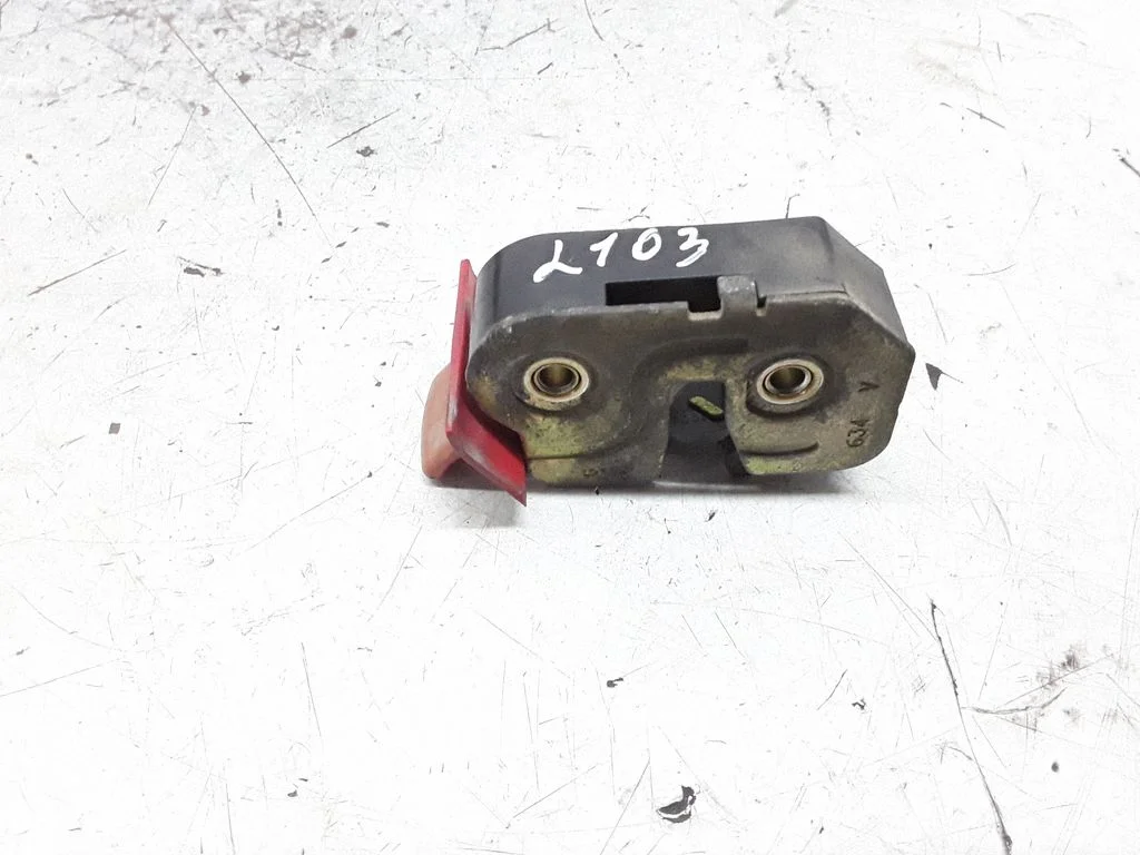 Aizmugurējā vāka slēdzene – Smart ForTwo I MC01 (1999-2007)