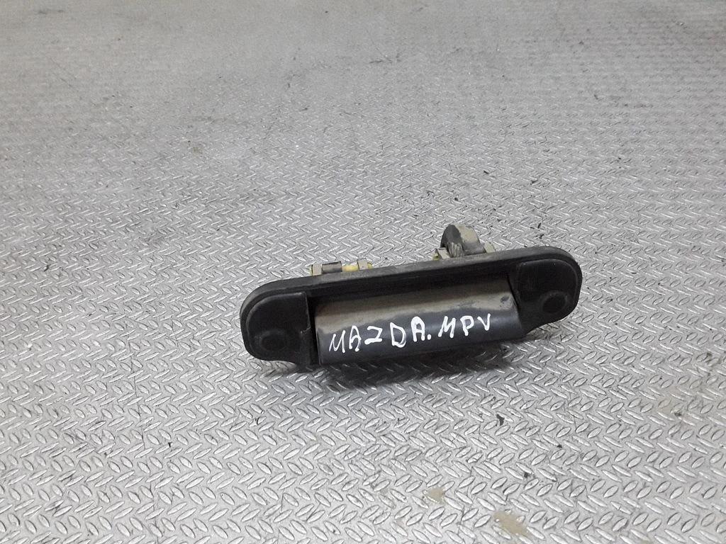 Tailgate/trunk/boot exterior handle – Mazda MPV II LW (1999-2007)