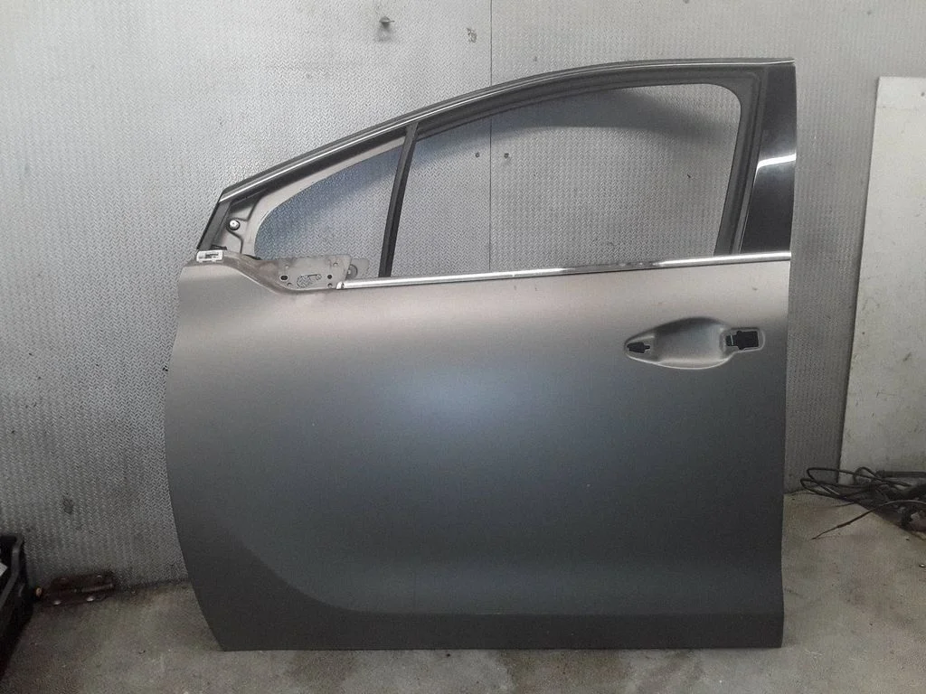 Priekšējās durvis – Peugeot 208 I (2012-2019)