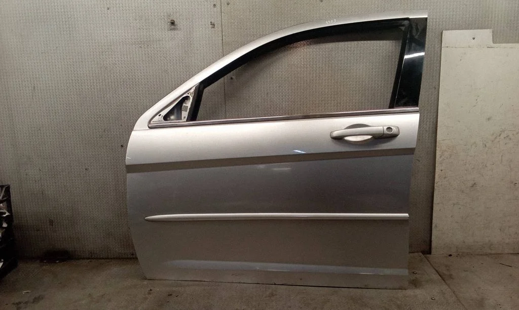 Priekšējās durvis – Chrysler Sebring (JS) (2006-2010)