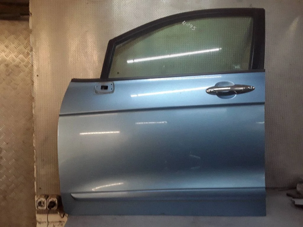 Front door – Honda FR-V (2004-2009)