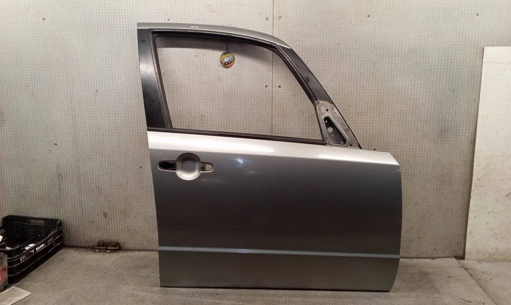 Front door – Suzuki SX4 (2006-2009)