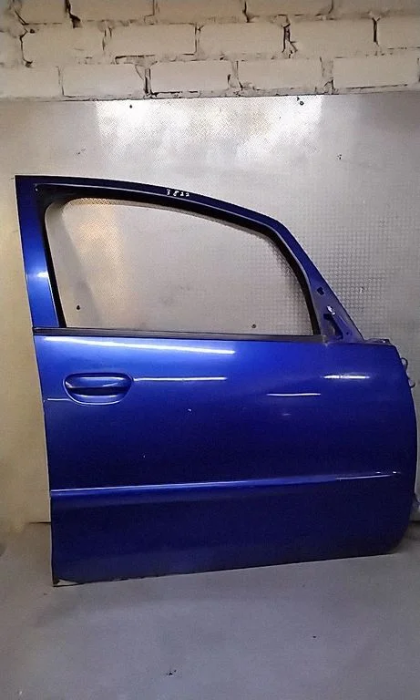 Esiuks – Mitsubishi Colt CZ3 (2006-2009)