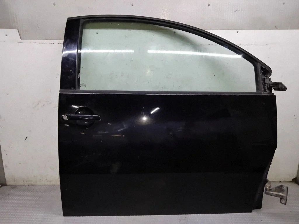 Front door – Volkswagen New Beetle (1998-2010)