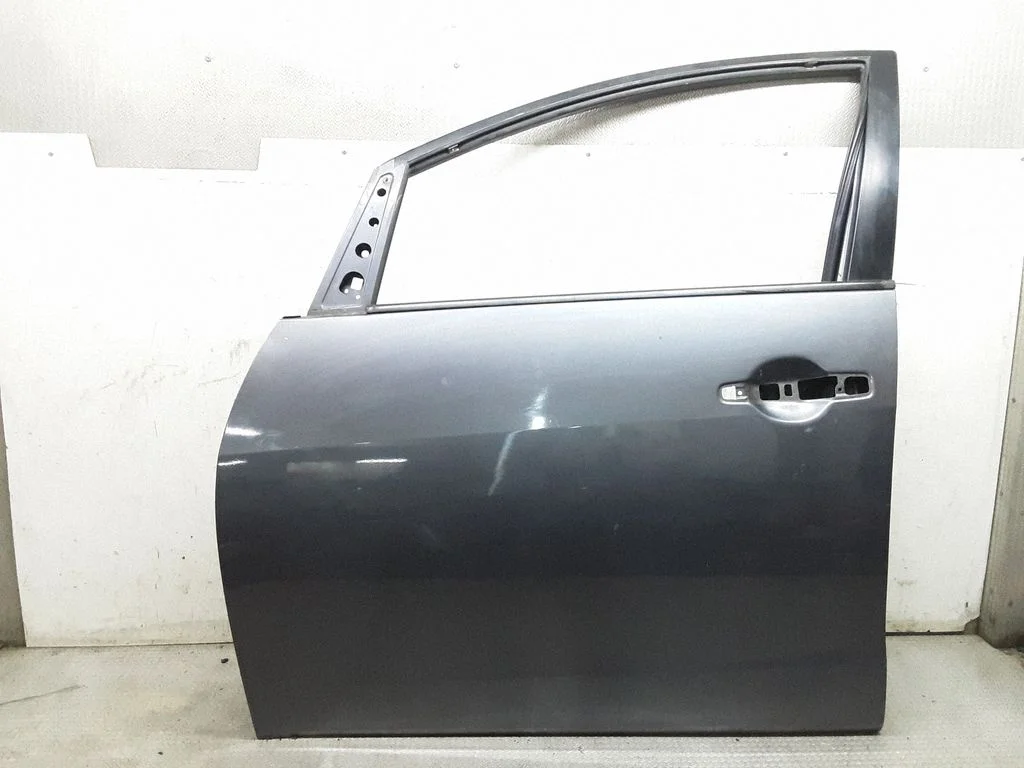 Priekšējās durvis – Mitsubishi Grandis (2003-2011)