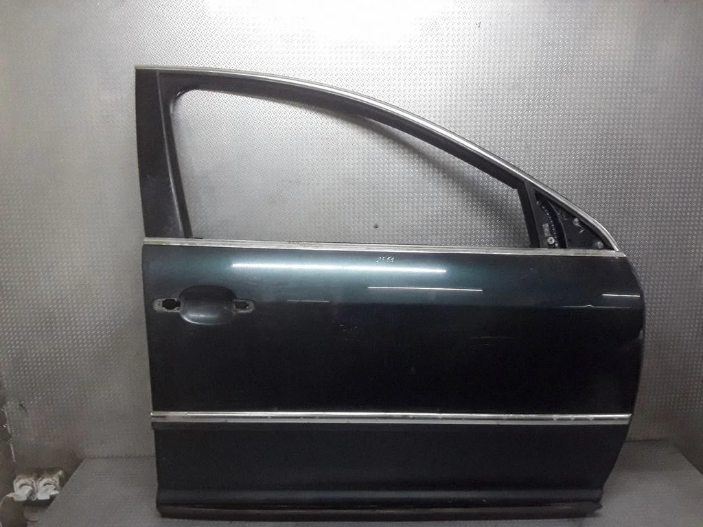 Priekšējās durvis – Volkswagen Phaeton (2002-2016)