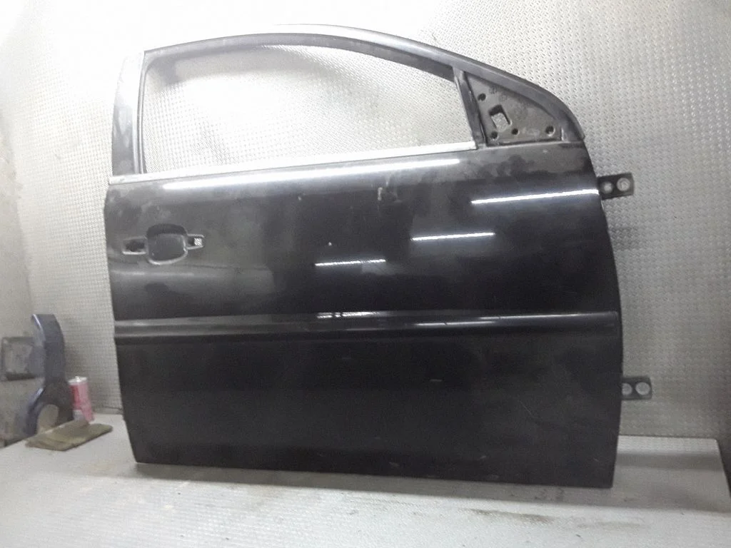 Priekšējās durvis – Opel Signum (2003-2008)