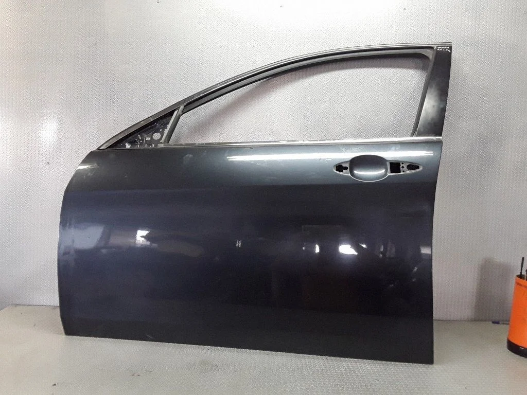 Front door – Honda Accord (2003-2007)