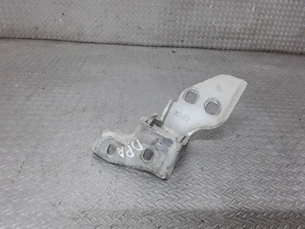 Front door lower hinge – Fiat Ducato (2007-2014)