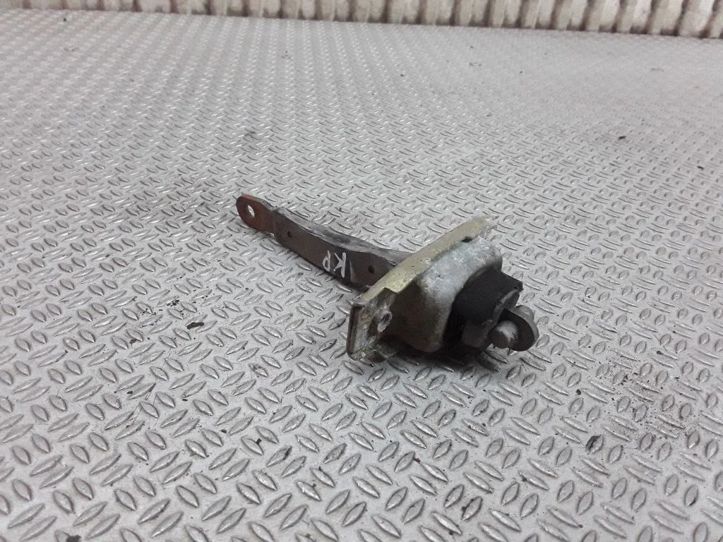 Front door check strap stopper – Toyota Picnic (1996-2001), left