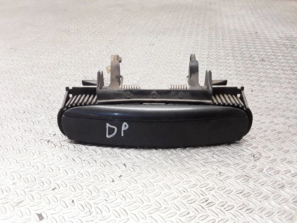 Front door exterior handle – Seat Exeo (3R) (2008-2013)