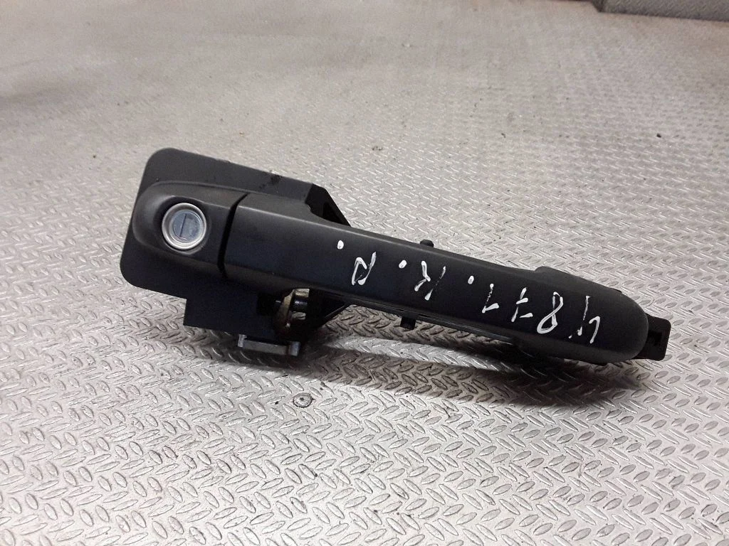 Front door exterior handle – Hyundai i30 (2007-2012)