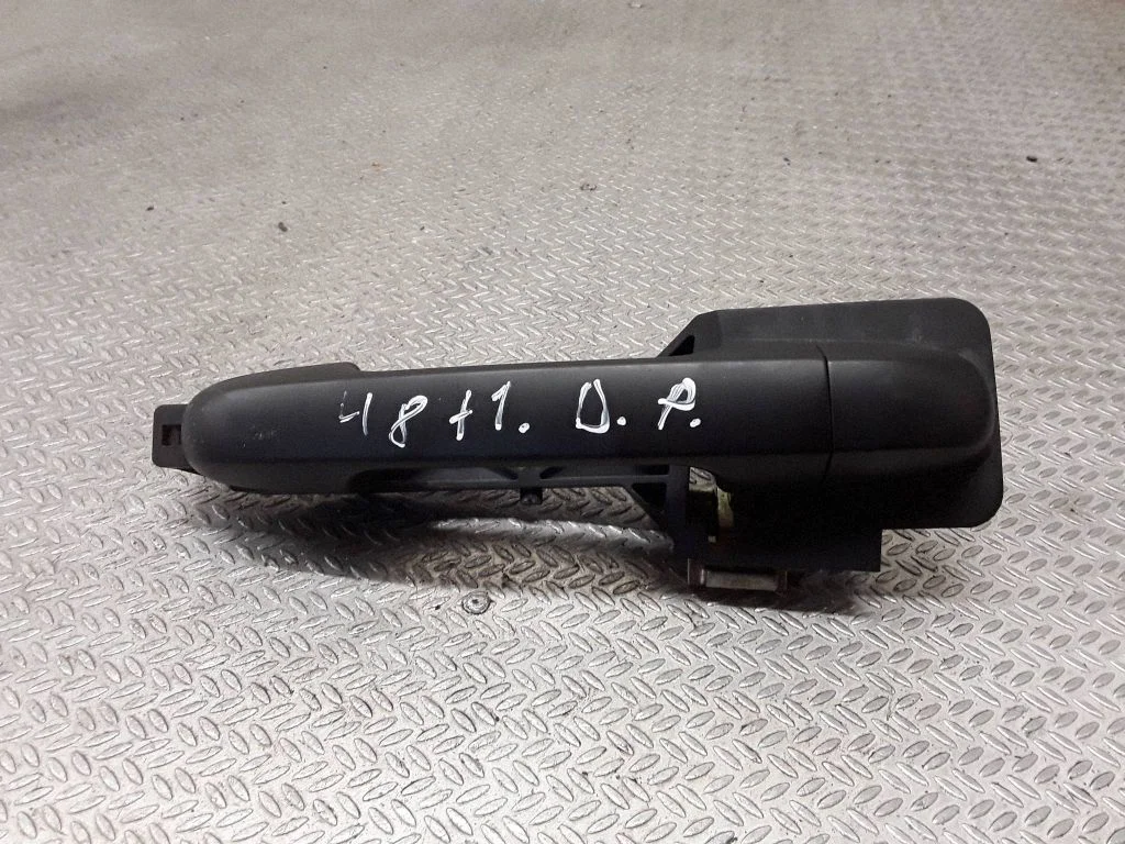Front door exterior handle – Hyundai i30 (2007-2012)