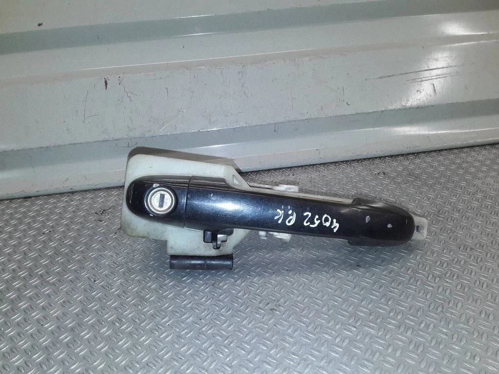 Front door exterior handle – Hyundai i30 (2007-2012)
