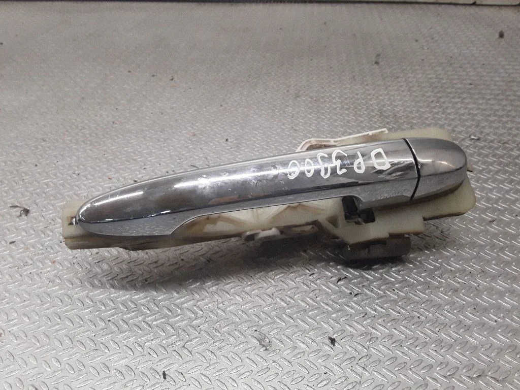 Front door exterior handle – KIA Carens II (2007-2012)