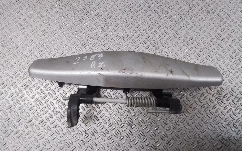 Front door exterior handle 806074839R – Renault Sandero I (2008-2013)