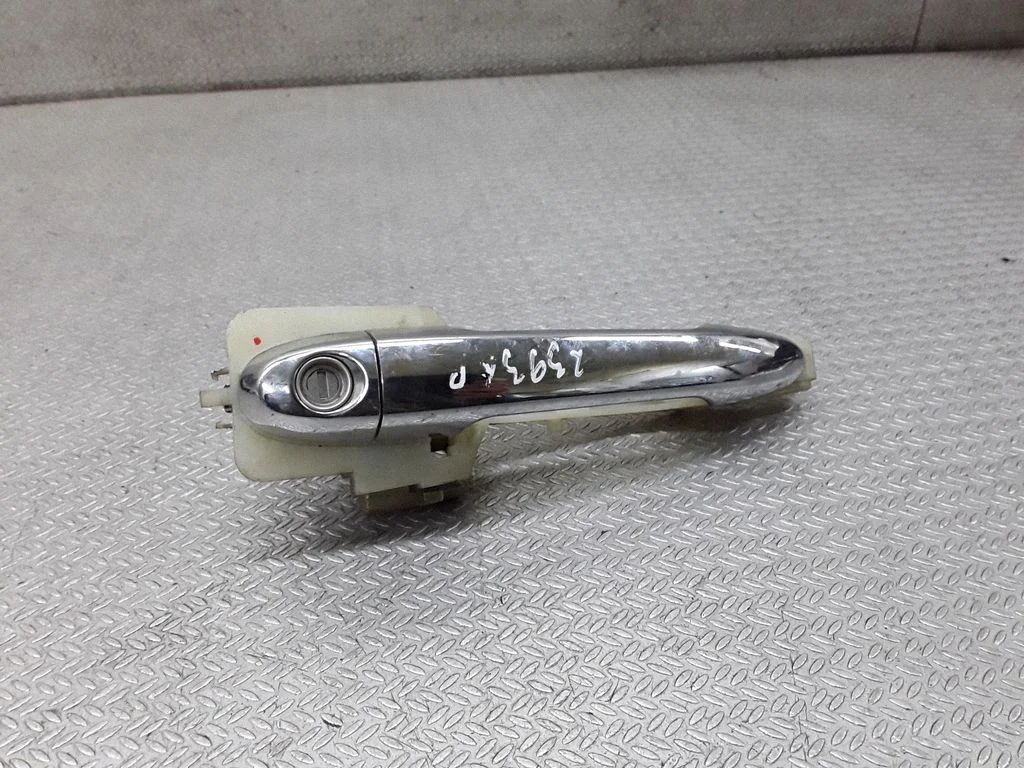 Front door exterior handle – KIA Carens II (2007-2012)