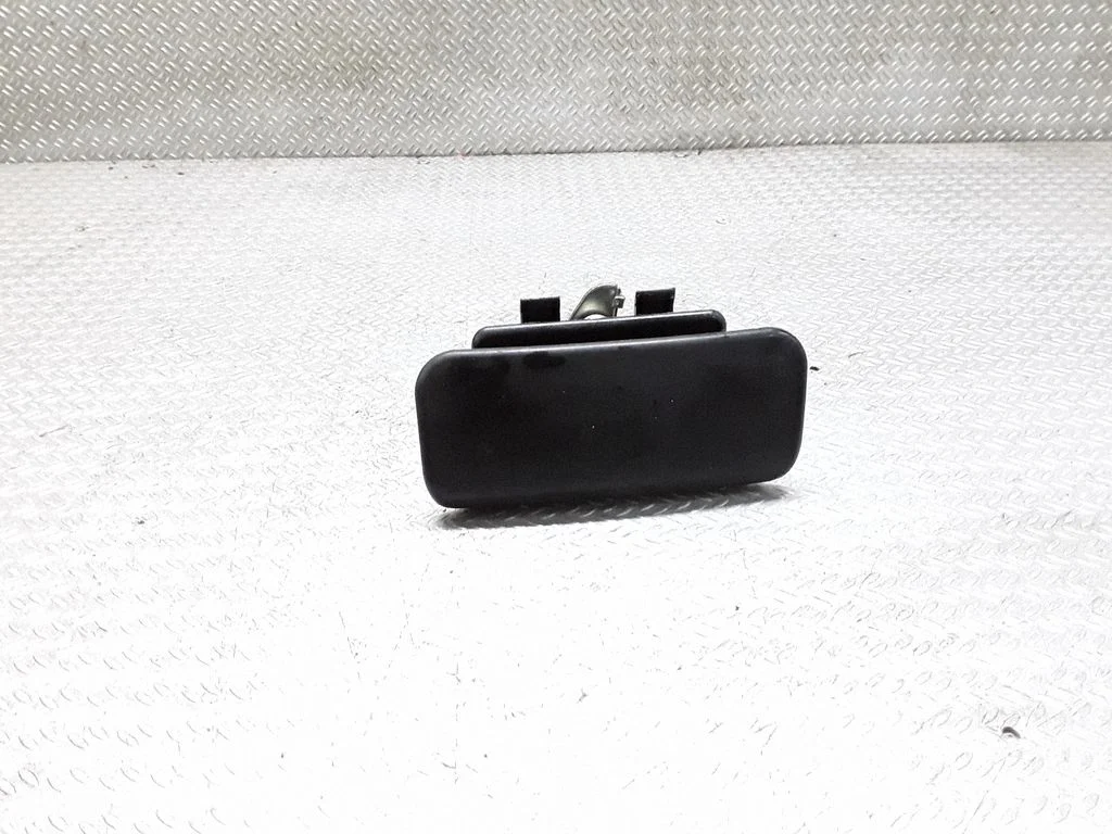 Ārējais atvēršanas rokturis YC15V26601
