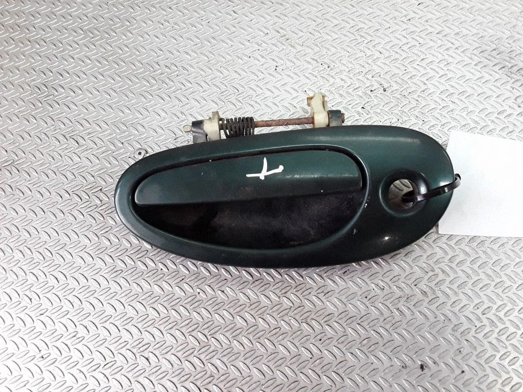 Front door exterior handle – Chrysler Neon II (2000-2005)