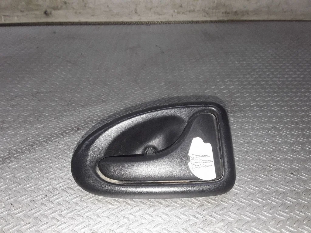 Front door interior handle – Opel Movano A (1998-2010)