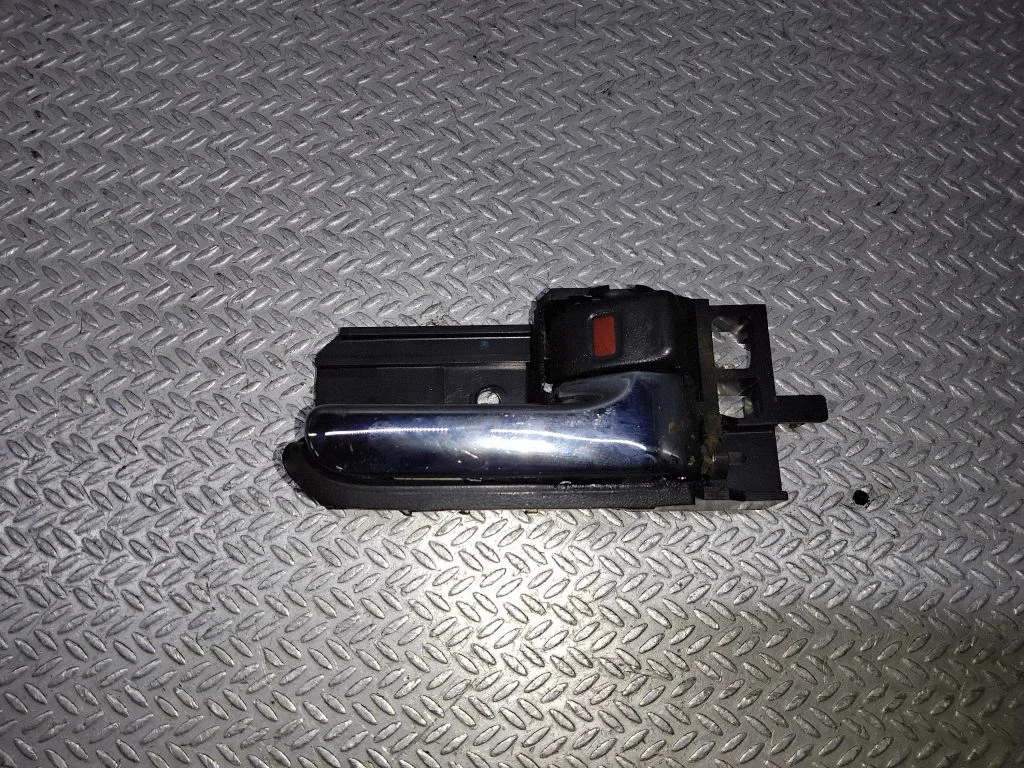Esiukse sisemine käepide 50594A1
