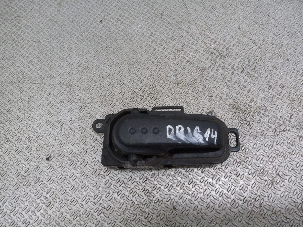 Iekšējais atvēršanas rokturis – Nissan Micra (2008-2010)