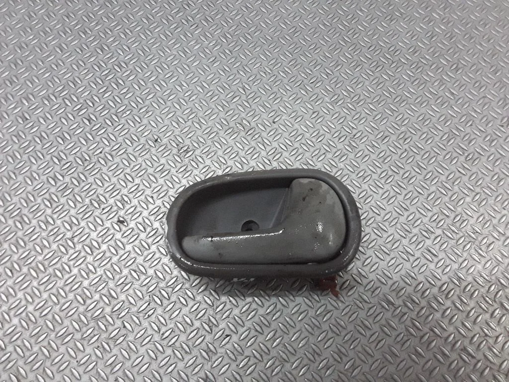 Front door interior handle – KIA Rio (2001-2005)