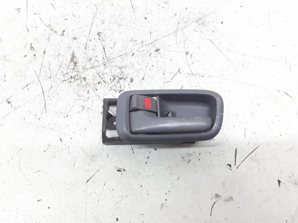 Front door interior handle – Toyota Picnic (1996-2001), left