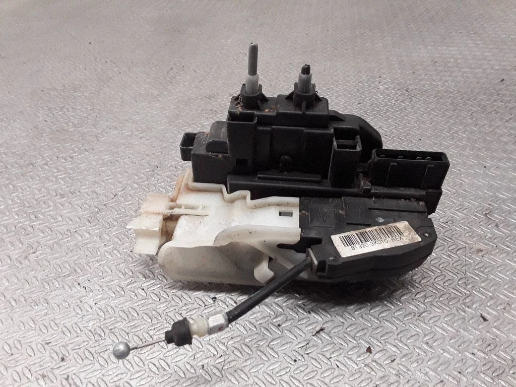 Front door lock – Hyundai Sonata (2006-2015)