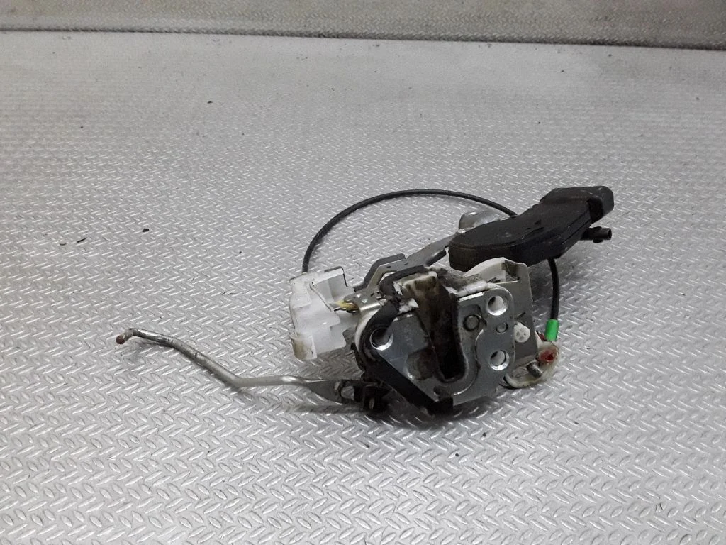 Esiukse lukk – Toyota Aygo AB10 (2005-2014)