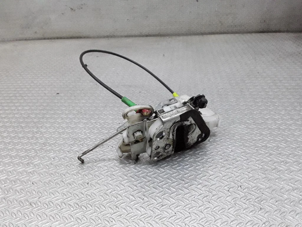 Esiukse lukk – Toyota Aygo AB10 (2005-2014)