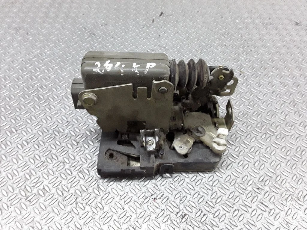 Front door lock – Renault Master II (1998-2003)