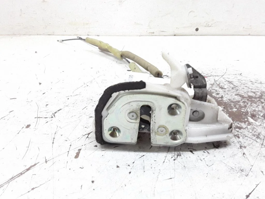 Front door lock – Mazda 2 (2007-2014)