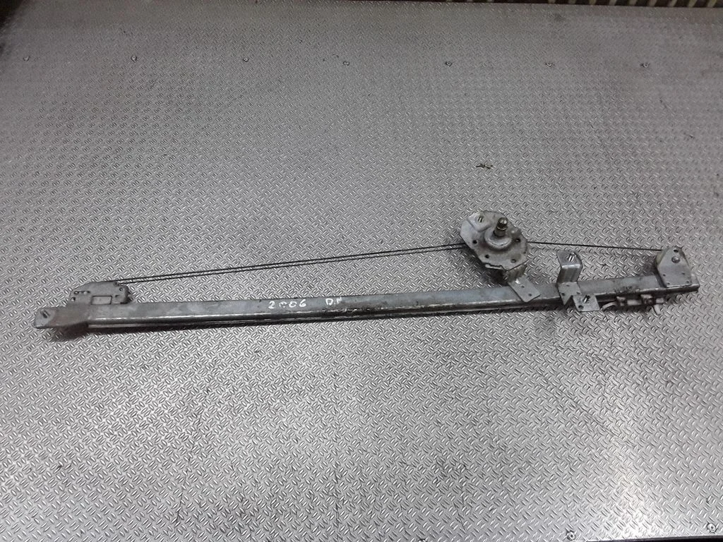 Front door manual window regulator – Peugeot Boxer (1994-2002)