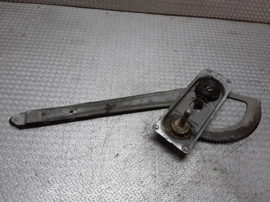 Front door manual window regulator – Ford Transit -  Tourneo Connect (2003-2008)