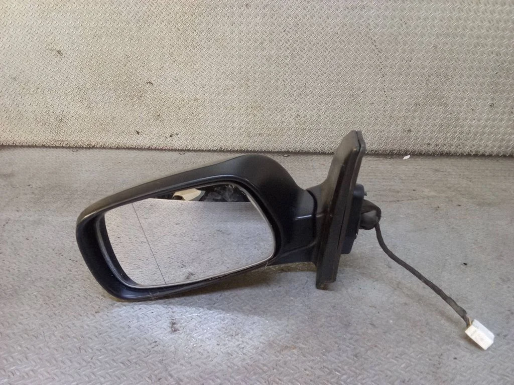 Front door electric wing mirror E11015440