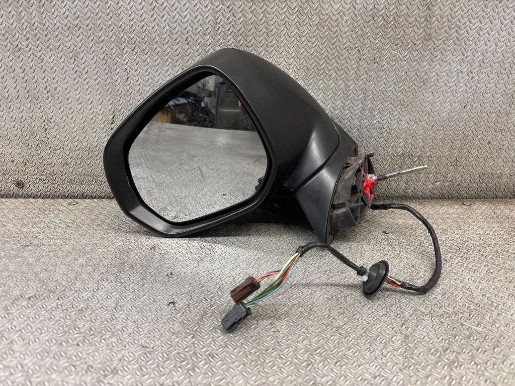 Esiukse elektriline välispeegel – Peugeot 3008 I (2008-2015)