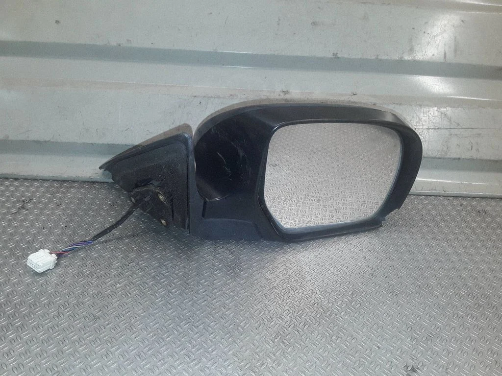 Front door electric wing mirror – Subaru Impreza III (2008-2011)