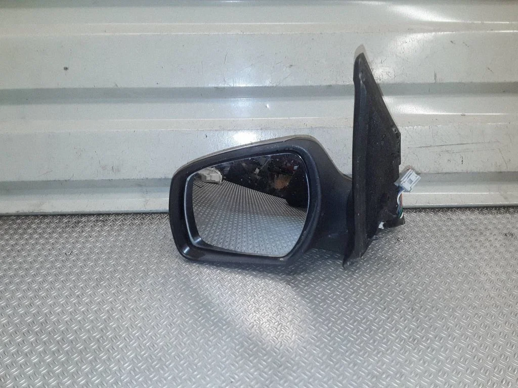 Front door electric wing mirror – Ford Fusion (2006-2012)