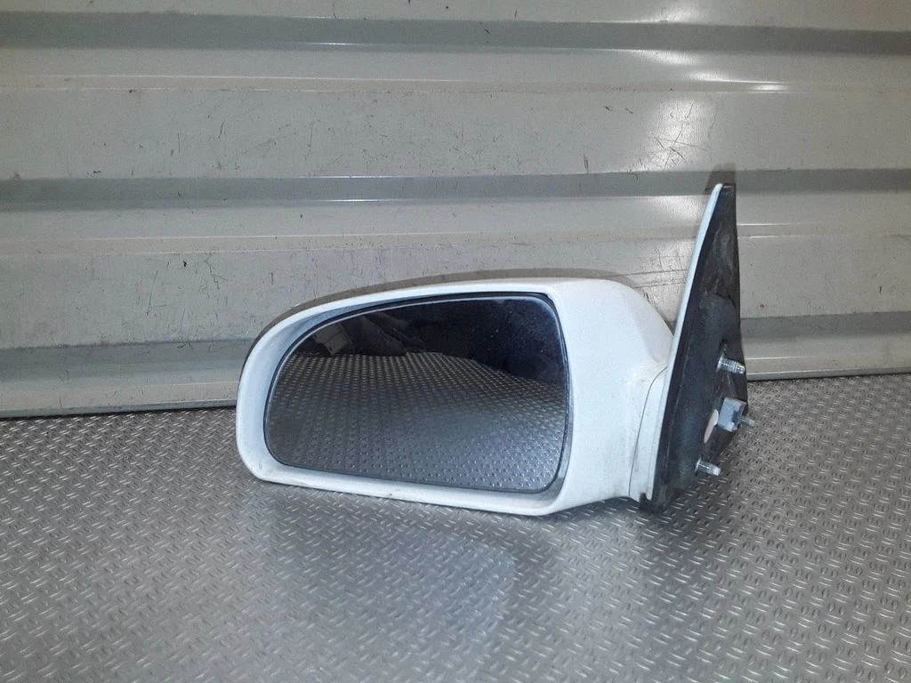 Front door electric wing mirror – Hyundai Sonata (2006-2015)