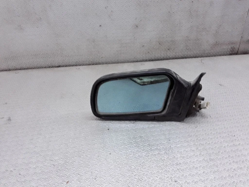 Esiukse elektriline välispeegel E200734