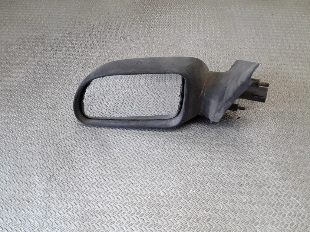Front door electric wing mirror – Renault 19 (1988-1996)